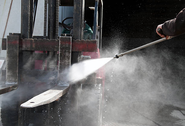 Best Rust Removal  in Hughesville, MD